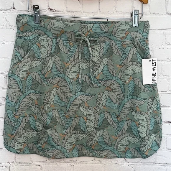 NWT Nine West Colorful Feather Drawstring Skirt With Pockets Size Medium - Picture 1 of 4